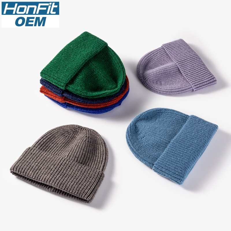 Winter Casual 100% nylon  Beanie 20B122B print logo 22