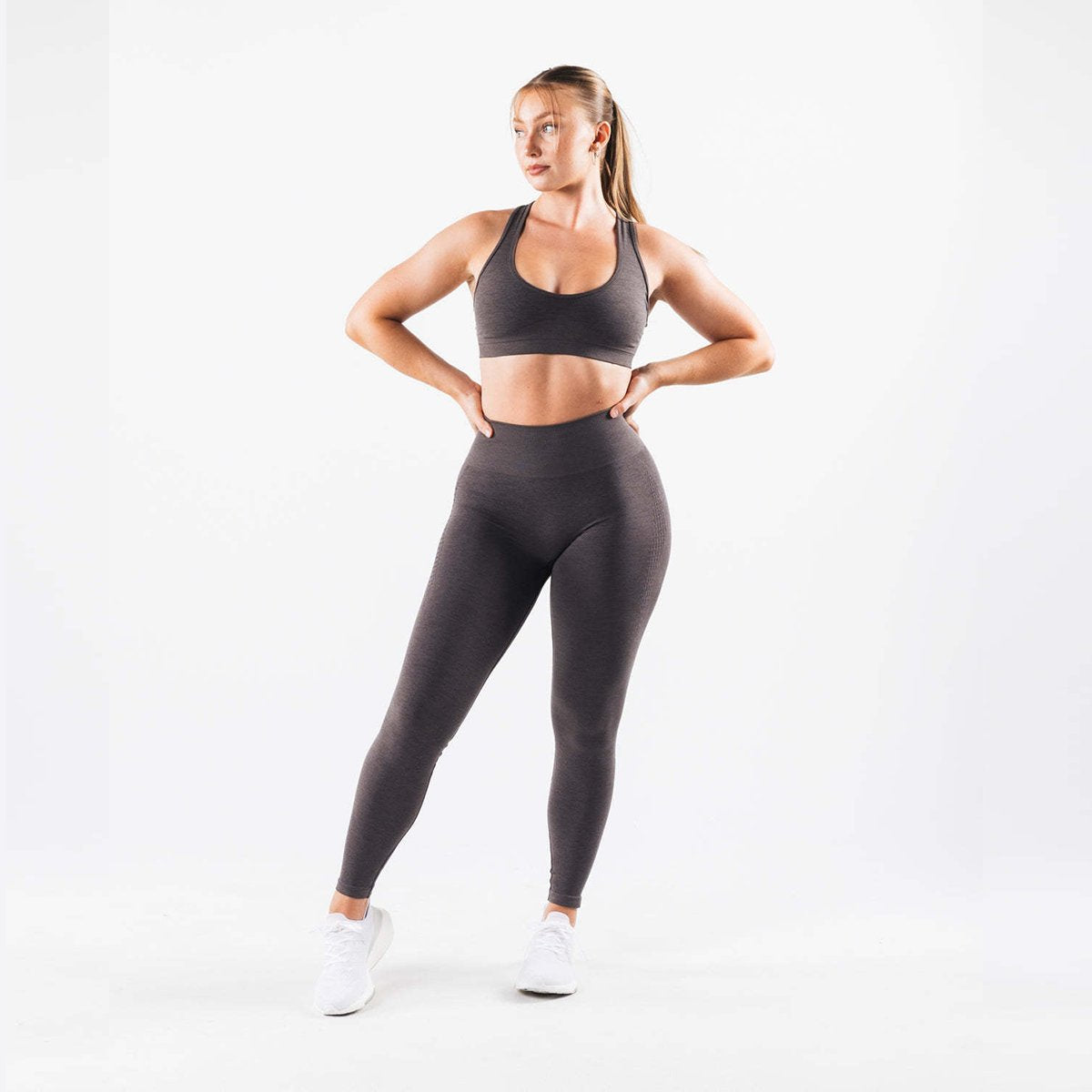 Womens Seamless Yoga 52%nylon 40%Polyester 8%spandex Leggings 5439 print logo 1