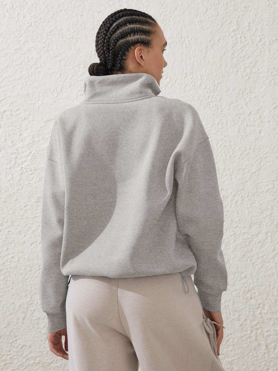 Womens Sports Activewear 76%polyester   24%Viscose Half Zip Sweatshirt E24W0445 print logo 39