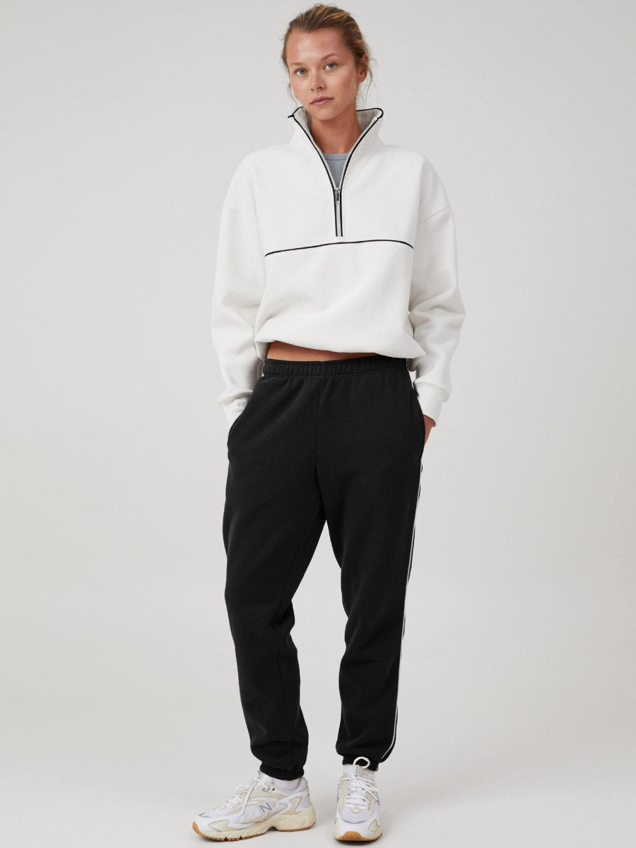 Womens Sports Activewear 76%polyester   24%Viscose Half Zip Sweatshirt E24W0445 print logo 60