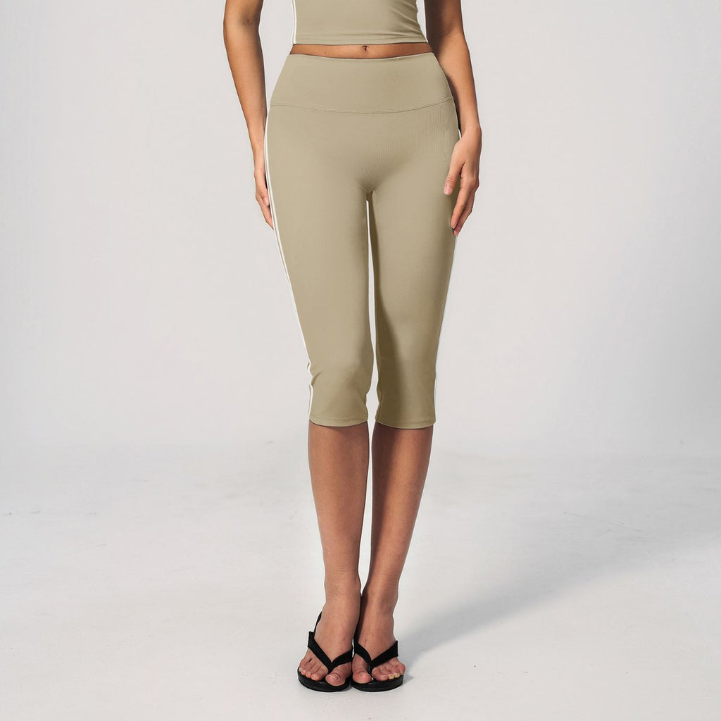 Womens Sports Activewear78%nylon 22%spandex Yoga Sets Z-4506 - Capri Leggings print logo 6