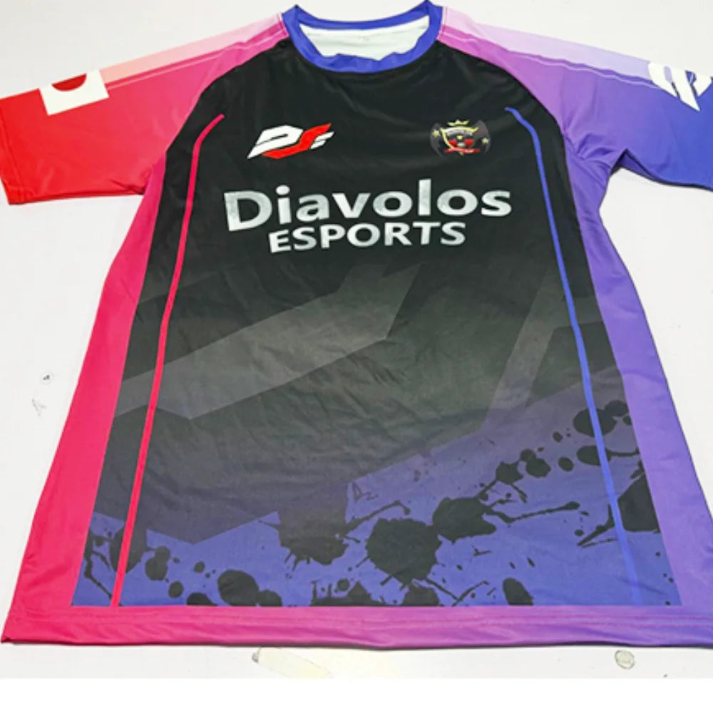 Short-sleeve technical running shirt with moisture-wicking fabric