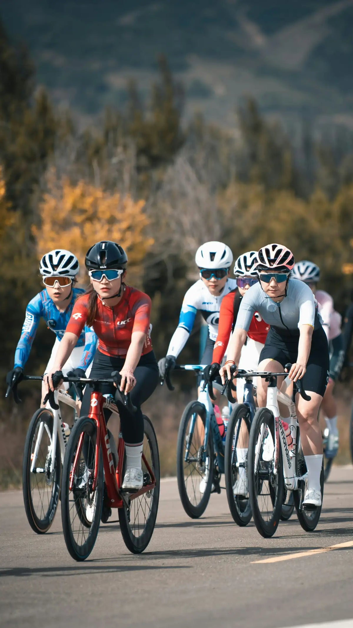 Custom Cycling Clothing We Manufacture